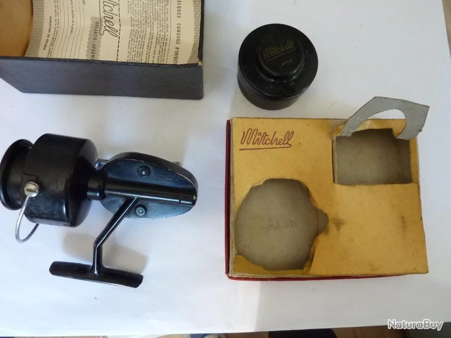 Moulinet Mitchell 300 Pick-up Premier Modèle En TBE Avec Une Deuxième Bobine Et Boite D'origine 3 Moulinet Mitchell 300 Pick-up Premier Modèle En TBE Avec Une Deuxième Bobine Et Boite D'origine – Image 3