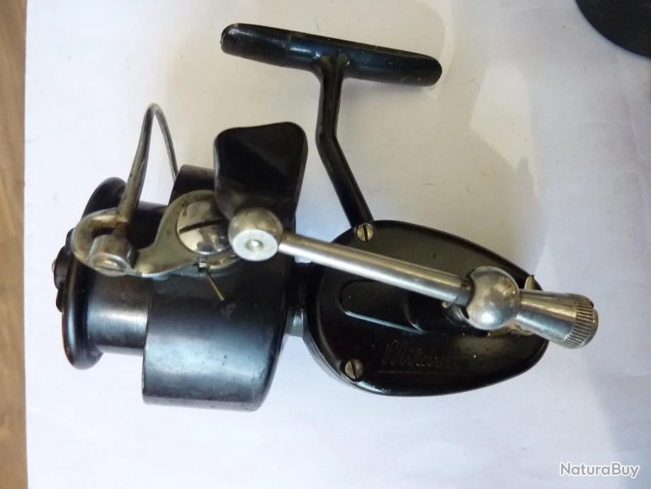 Moulinet Mitchell 300 Pick-up Premier Modèle En TBE Avec Une Deuxième Bobine Et Boite D'origine 5 Moulinet Mitchell 300 Pick-up Premier Modèle En TBE Avec Une Deuxième Bobine Et Boite D'origine – Image 5
